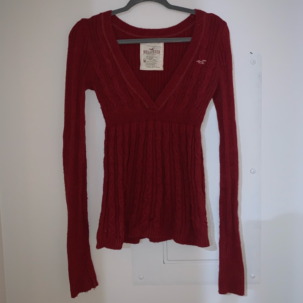 Women’s Red Hollister V Neck Sweater Medium